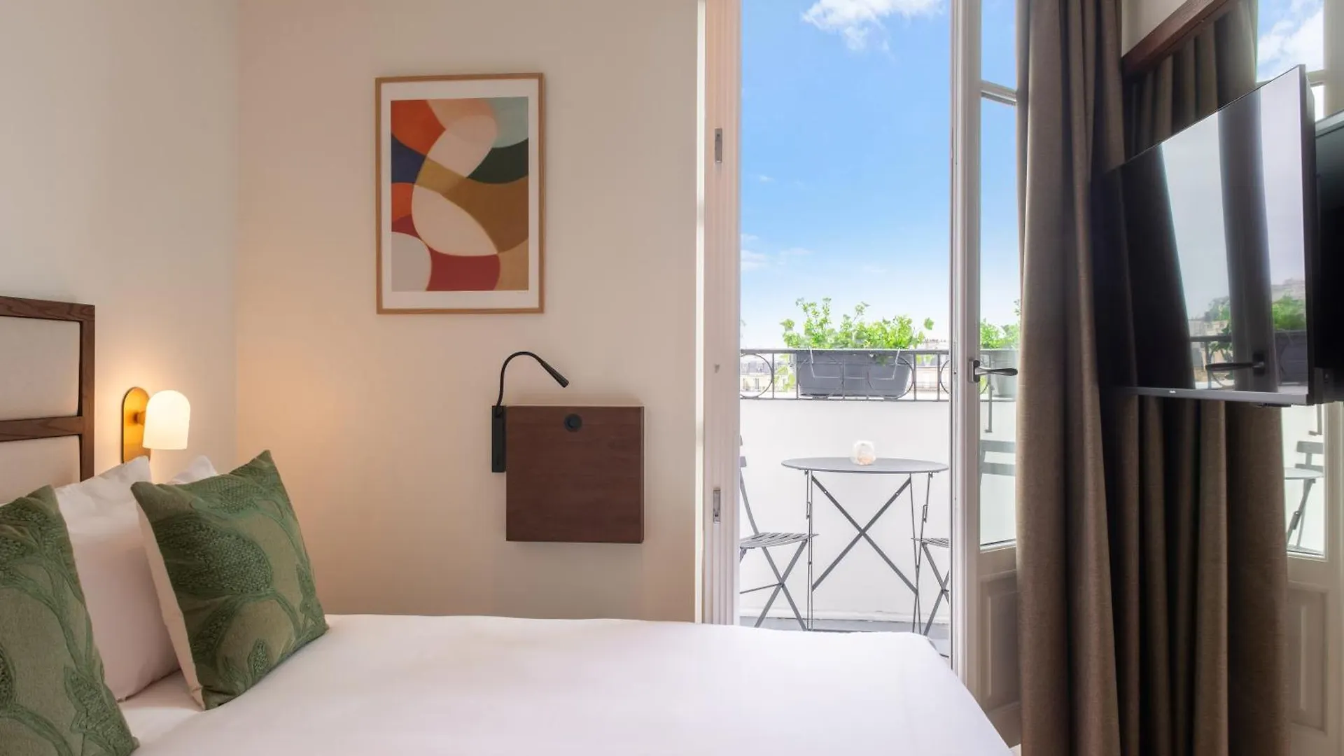 Le Lampika Hotel Paris