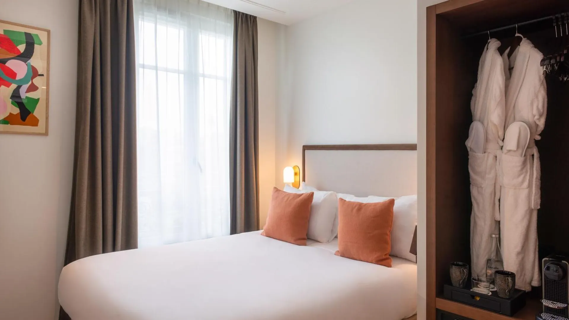 Le Lampika Hotel Paris