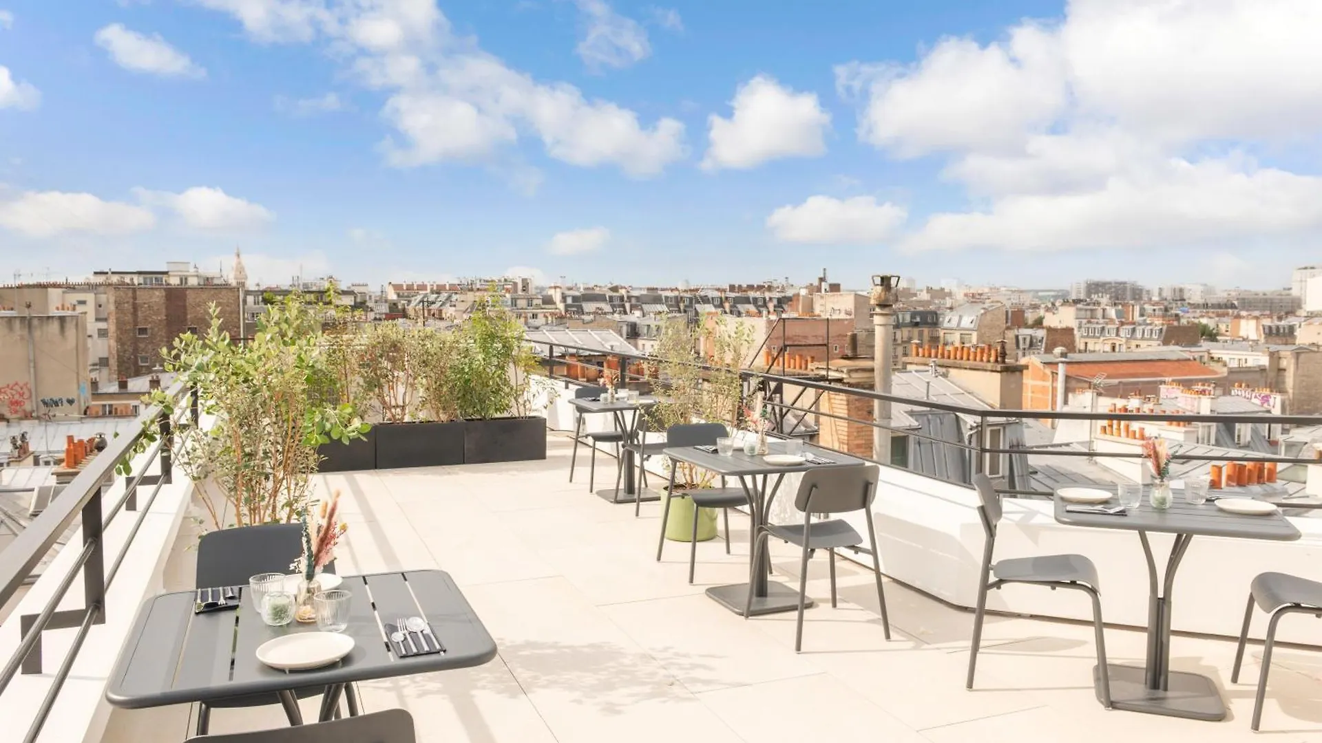 Le Lampika 4* Paris
